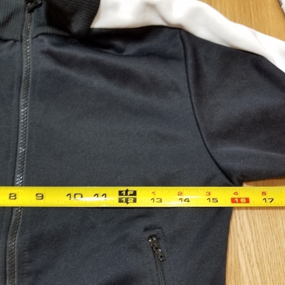 PUMA Track Jacket - Picture 8 of 9